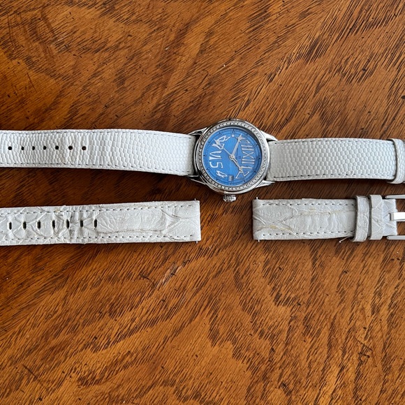 Women’s Diamond Bezel Watch - Picture 3 of 11